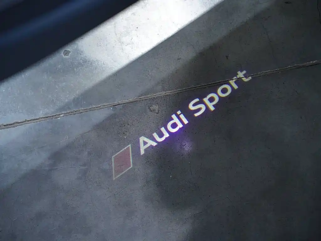 Audi R8 — миниатюра 19
