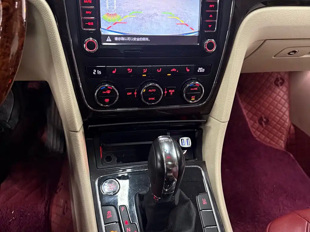 Volkswagen Passat — миниатюра 14