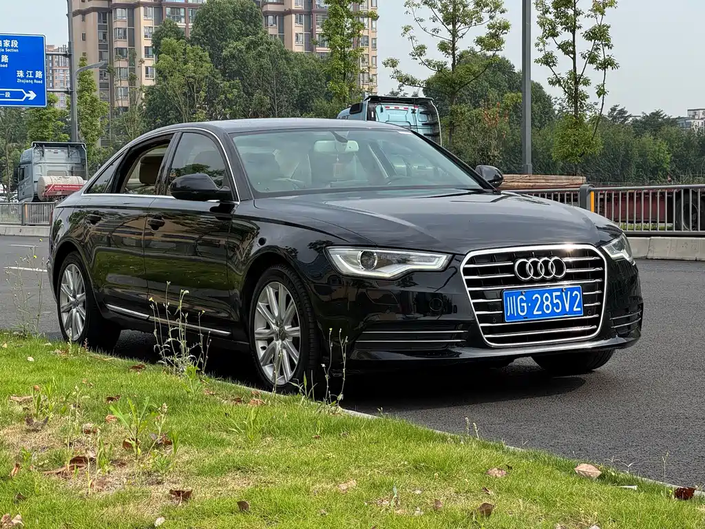 Audi A6L 2012 35 FSI Comfort