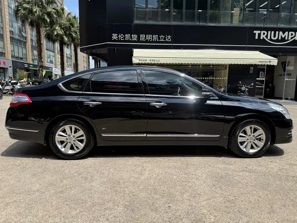 Nissan Teana — миниатюра 6