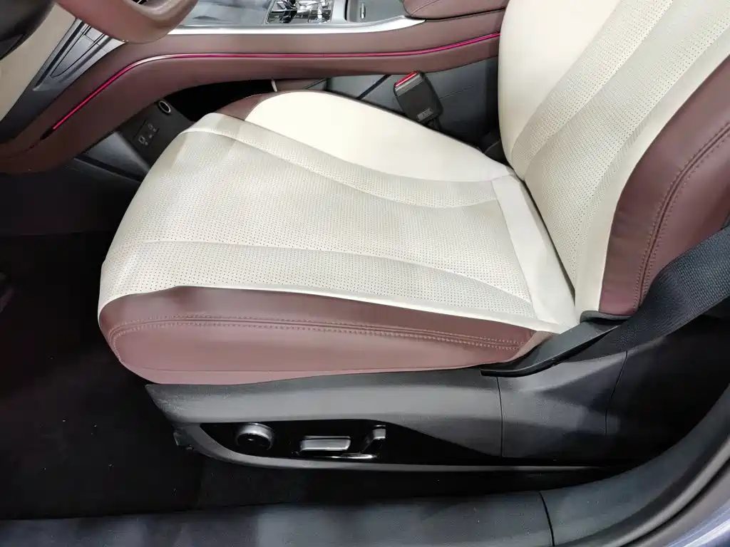BYD Seal — миниатюра 20