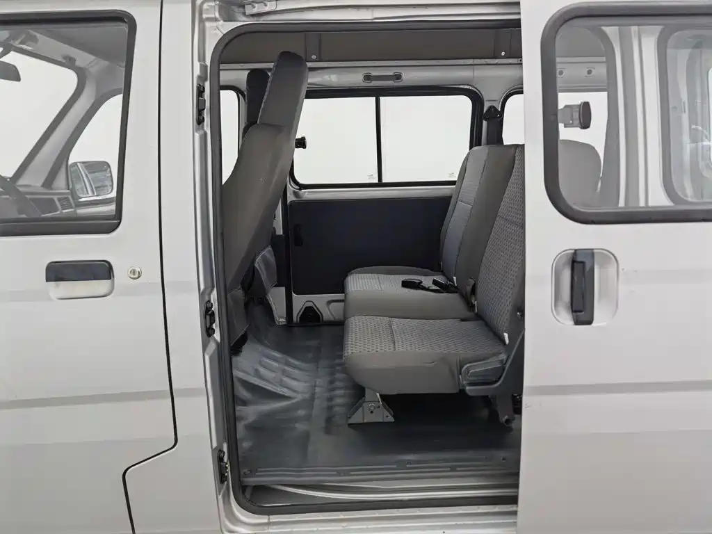 Wuling Zhiguang — миниатюра 15