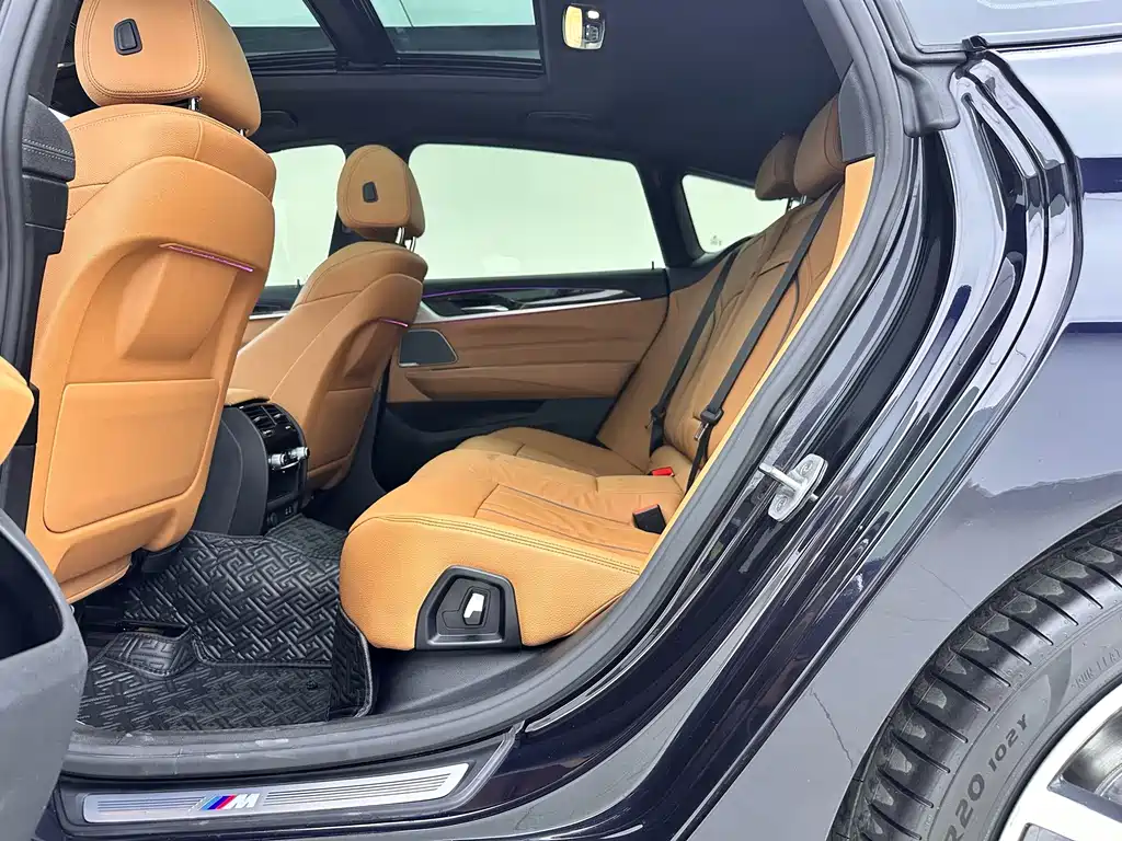 BMW 6 Series GT — миниатюра 4