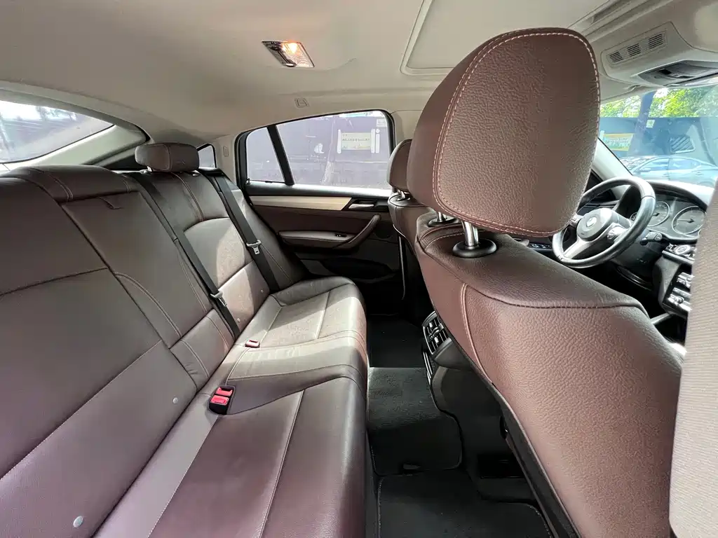 BMW X4 — миниатюра 17