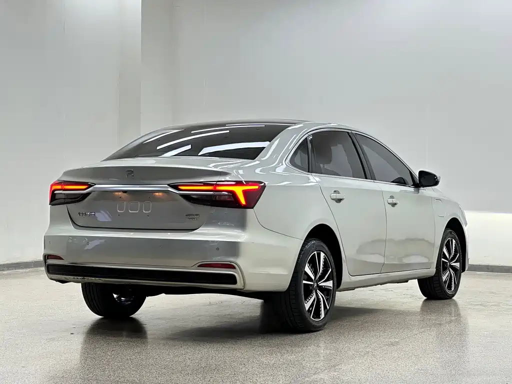 Roewe Feifan ER6 — миниатюра 6