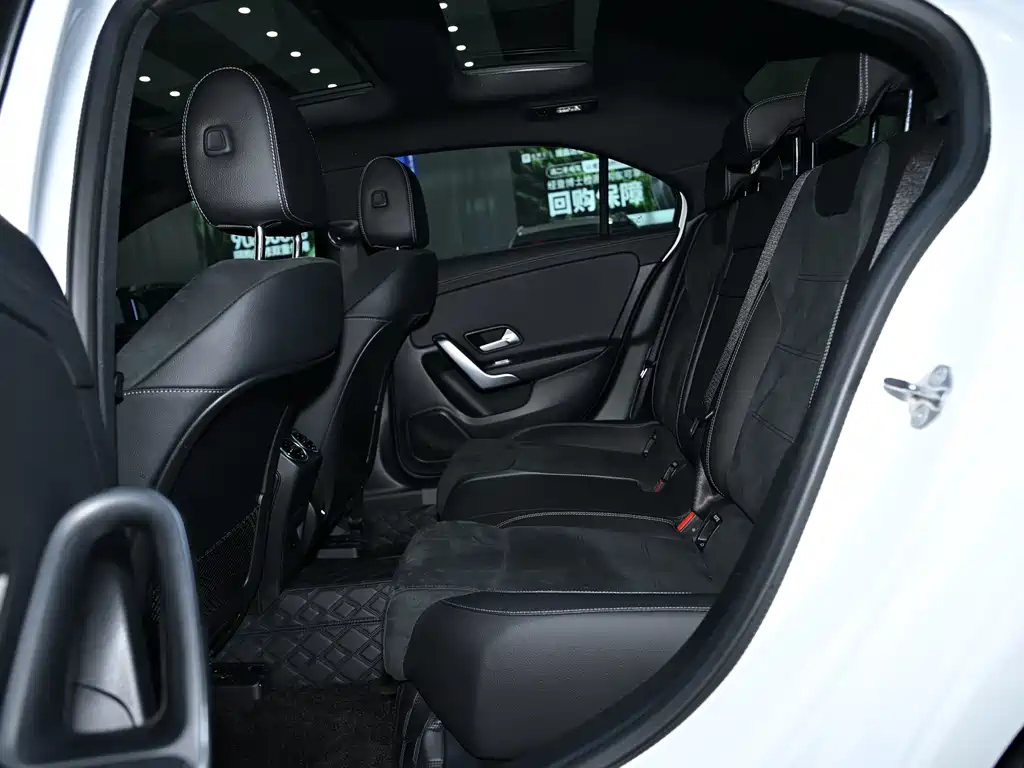 MERCEDES-BENZ A CLASS