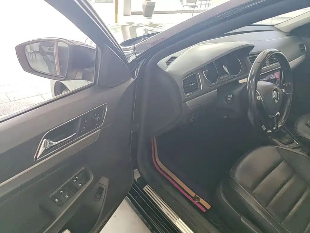 Volkswagen Lavida — миниатюра 16