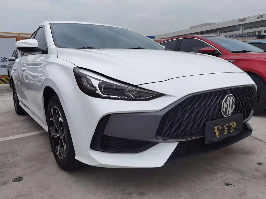MG MG5 — миниатюра 3