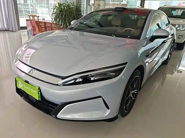 2025 BYD Han
