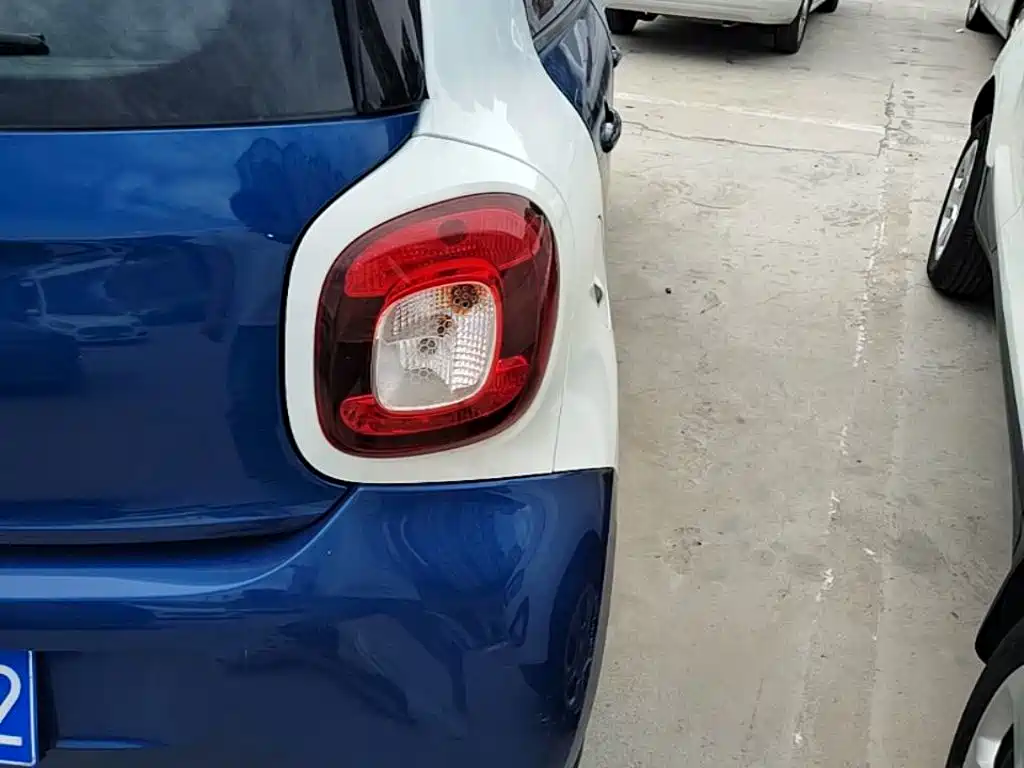 smart Smart Forfour — миниатюра 8