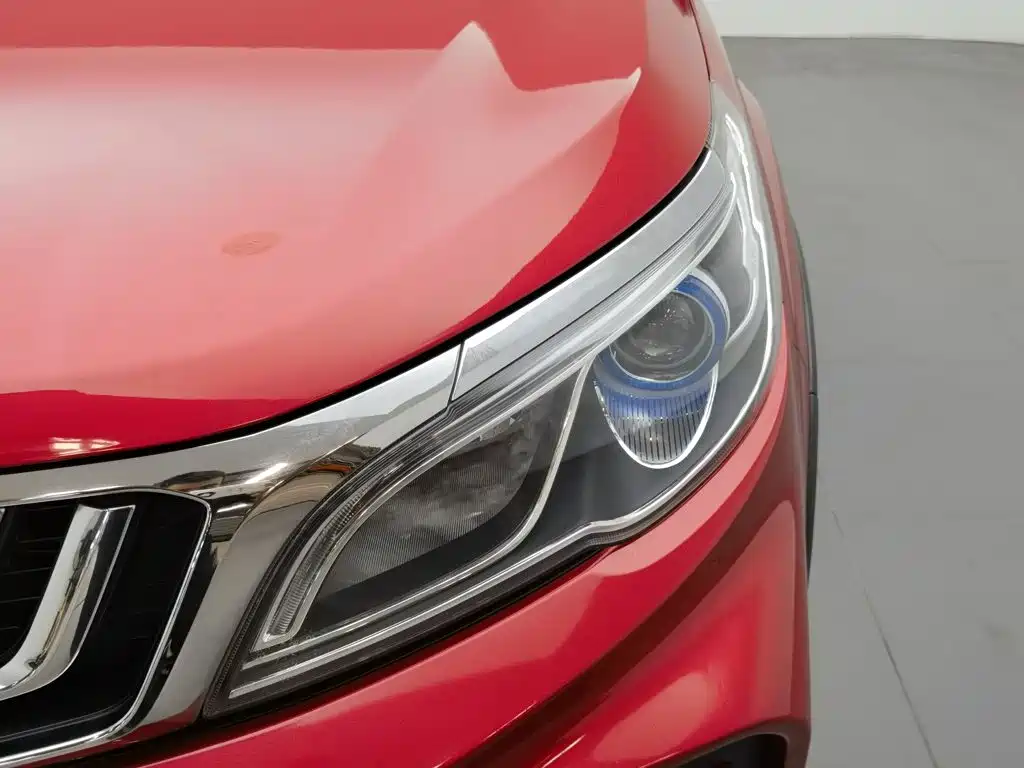 Geely Vision X3 — миниатюра 7