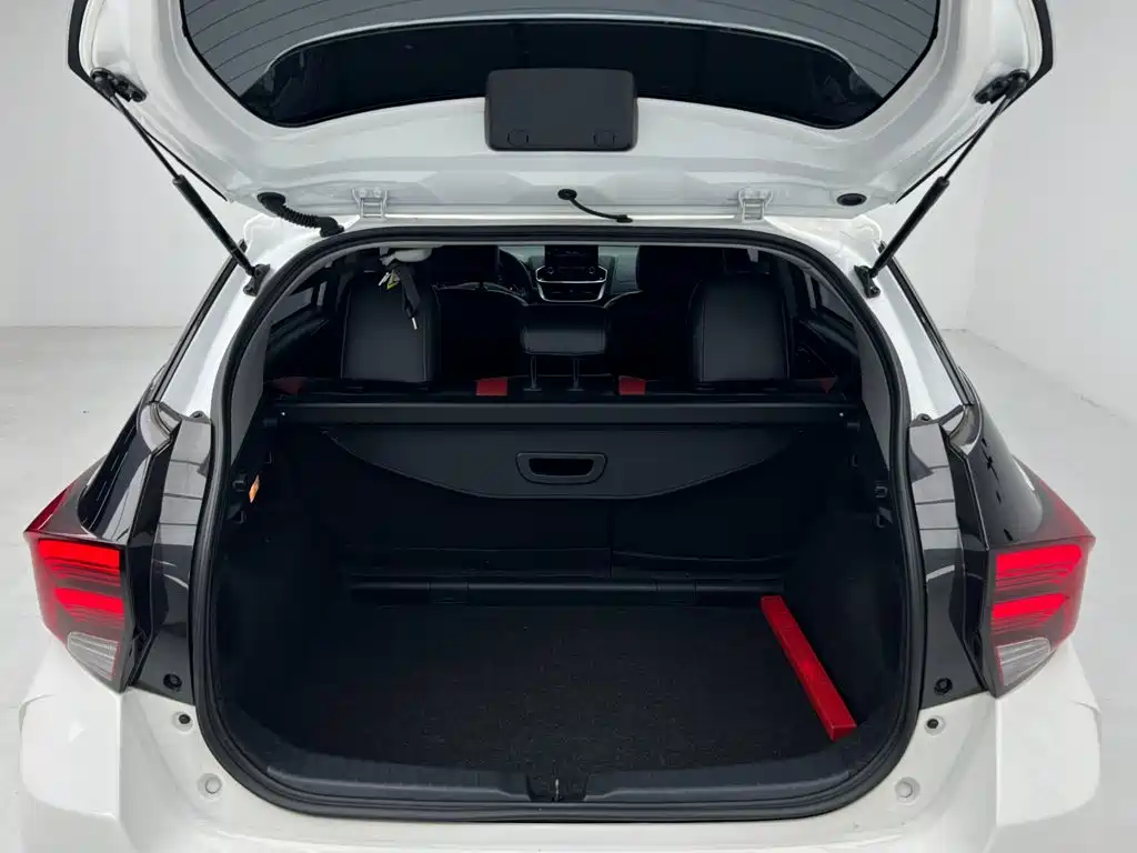 Toyota Yaris L — миниатюра 15