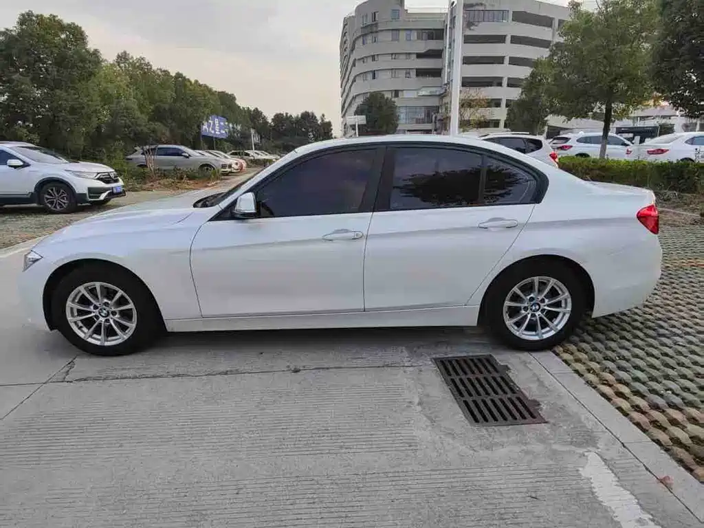 BMW 3 Series 3 2016 316i Fashion