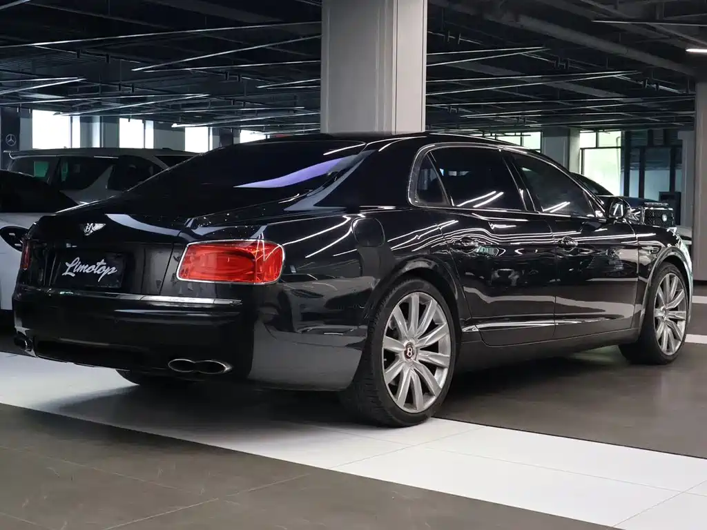 Bentley Flying Spur 2016 4.0T V8 Standard