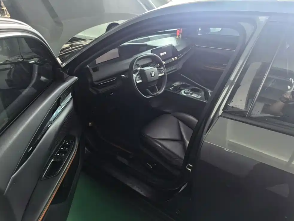 Changan UNI-V — миниатюра 12