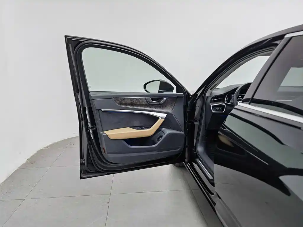 Audi A6L — миниатюра 8