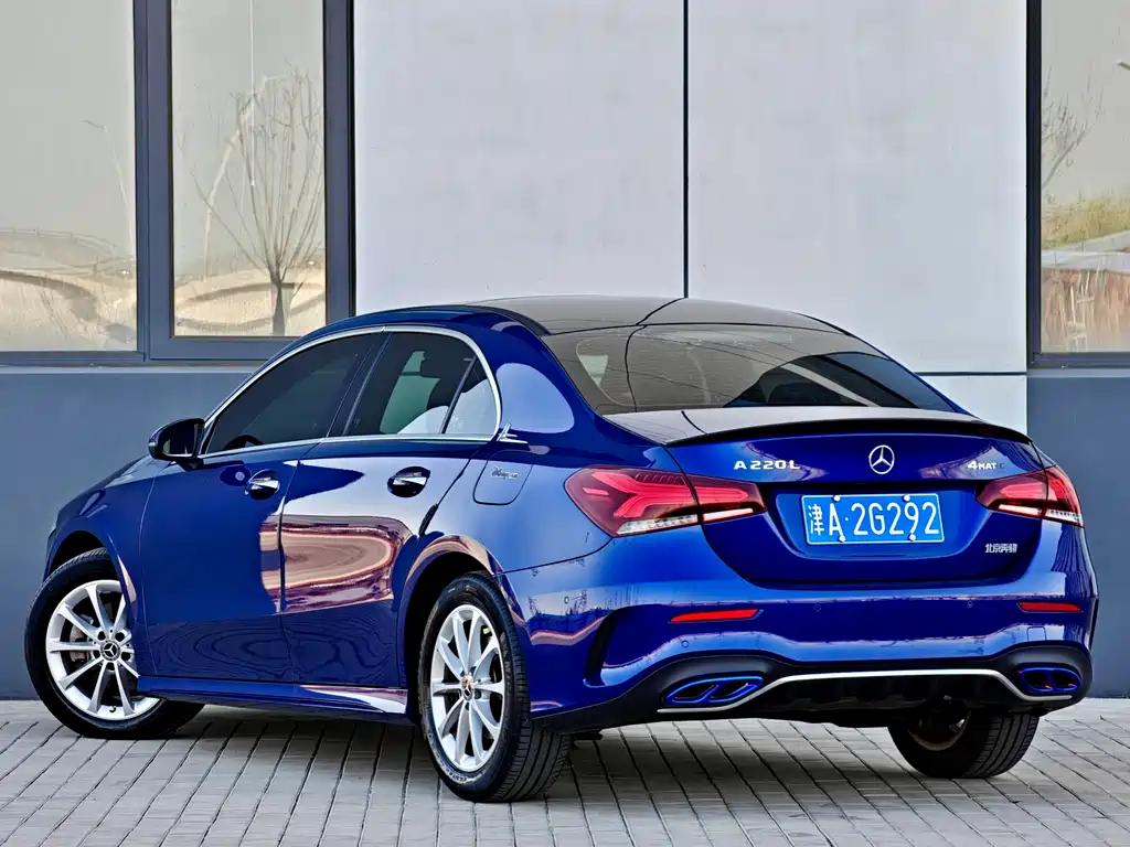 Mercedes-Benz A-Class A 2020 A 200 L Sport