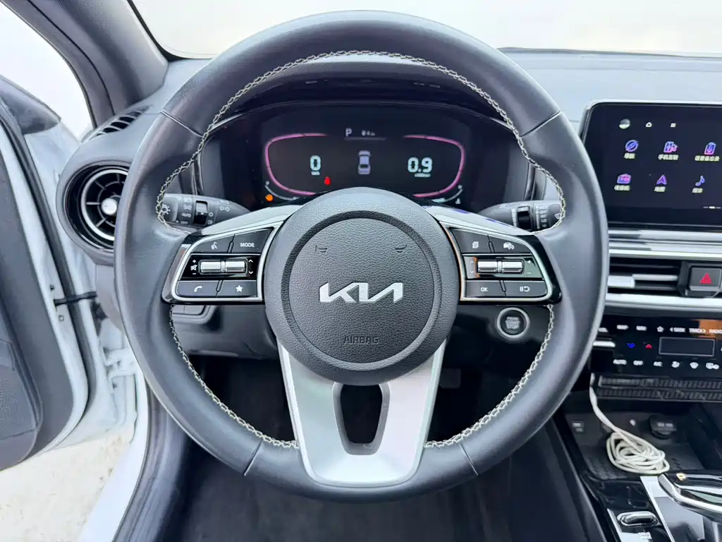 Kia K3 — миниатюра 11