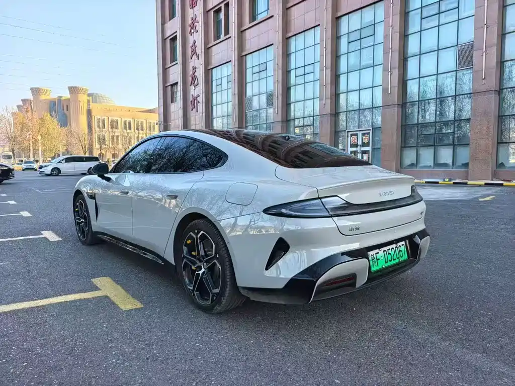 XIAOMI CAR XIAOMI SU7