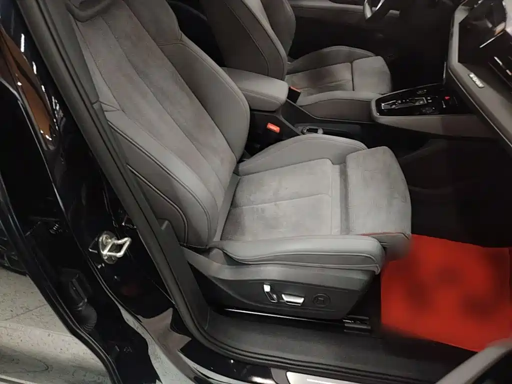 Audi Q5 e-tron — миниатюра 25