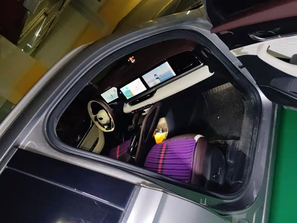 Geely Xingyue L — миниатюра 18
