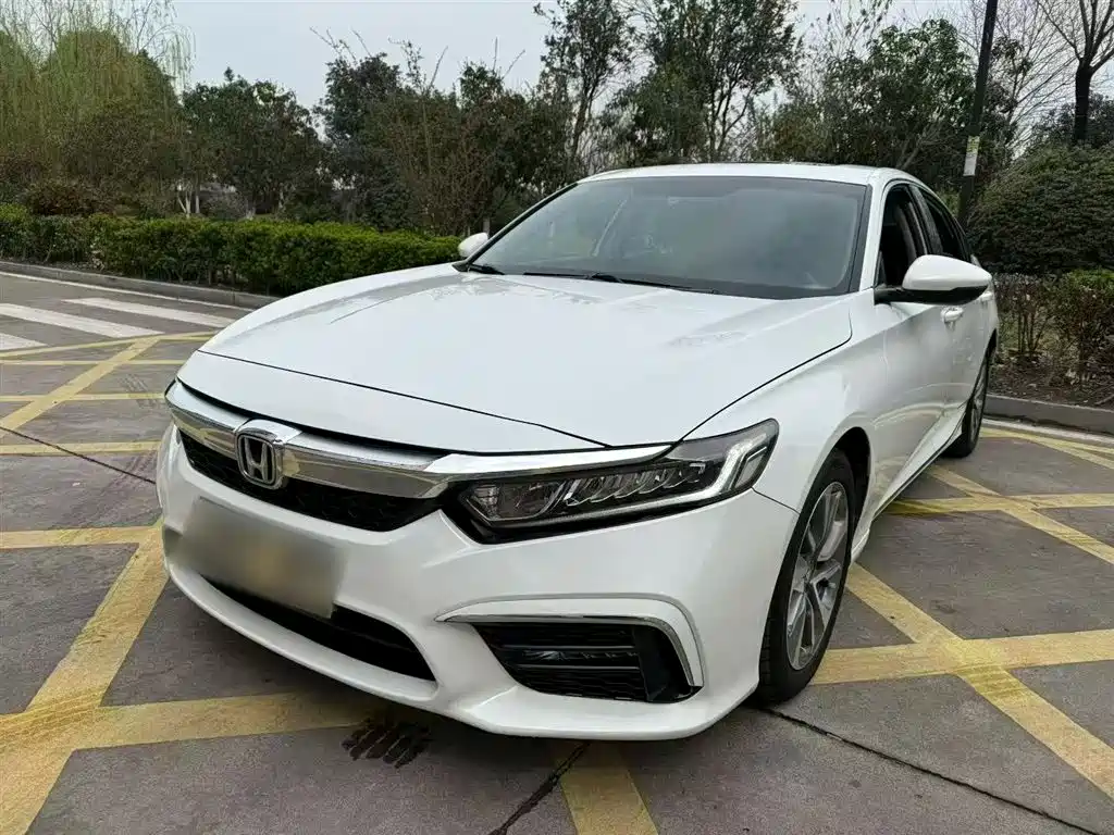 Honda Inspire 2019