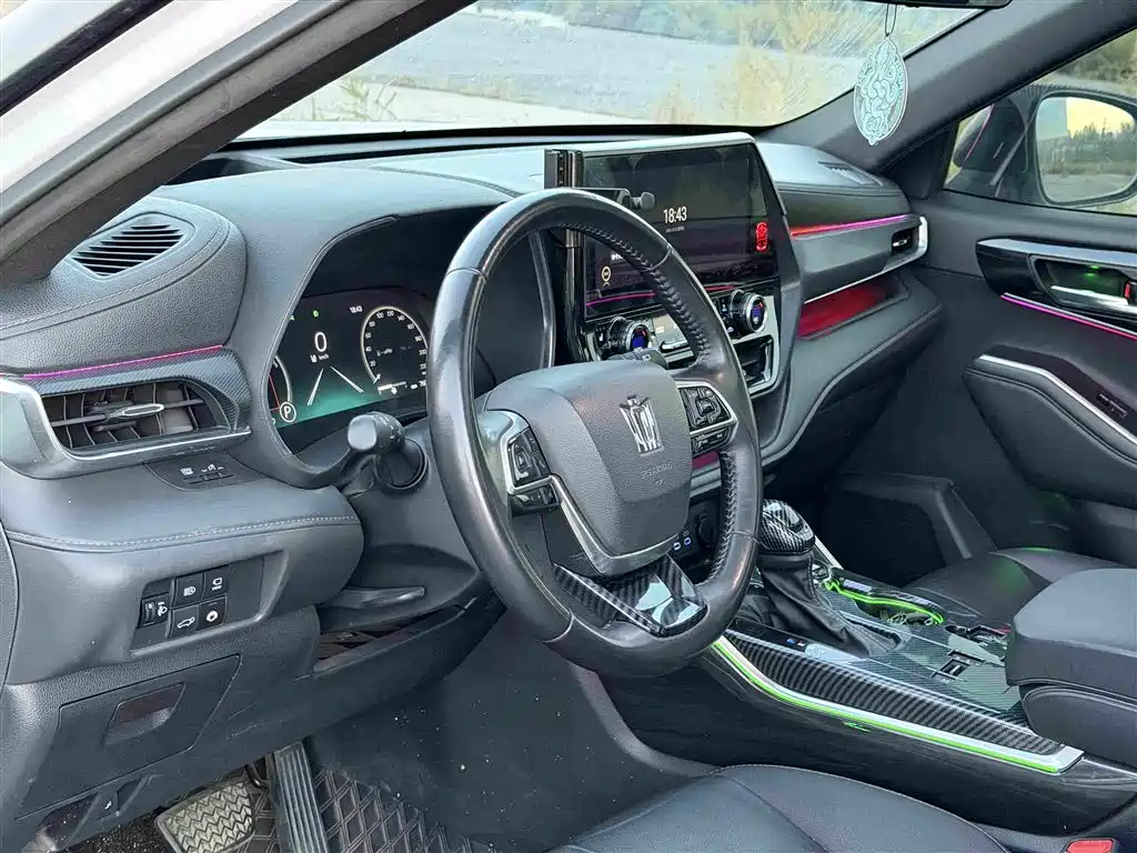 Toyota Crown Kluger — миниатюра 11
