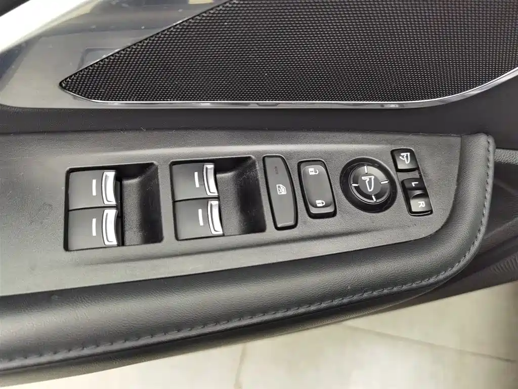 Acura RDX 2019 2.0T Smart SH-AWD VI