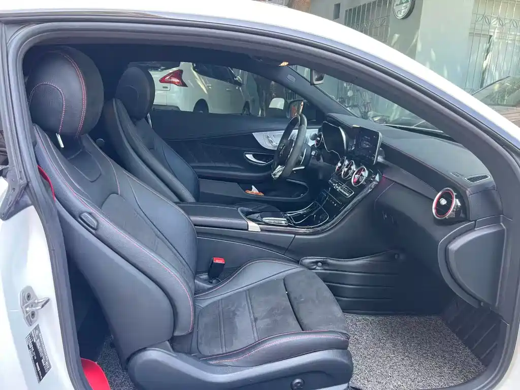 MERCEDES-BENZ C CLASS AMG