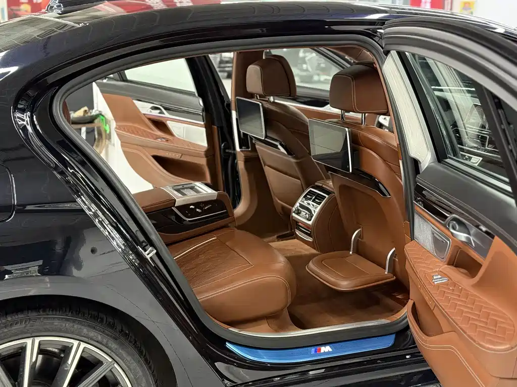 BMW 7 Series 7 2019 740Li xDrive Executive M Sport