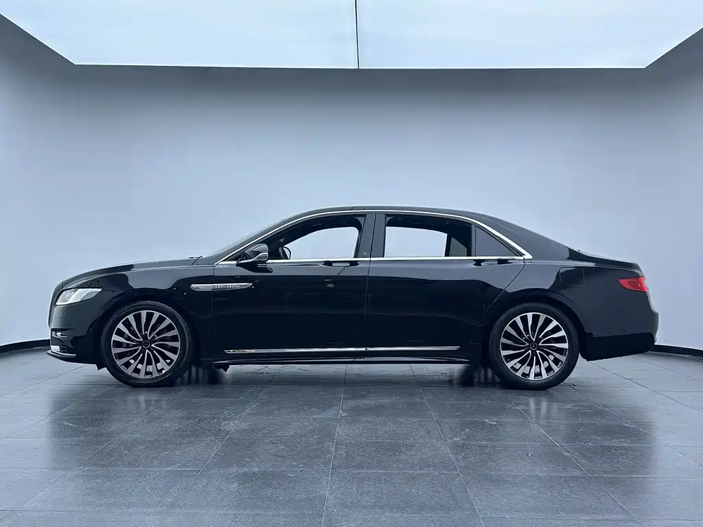 Lincoln Continental — миниатюра 7