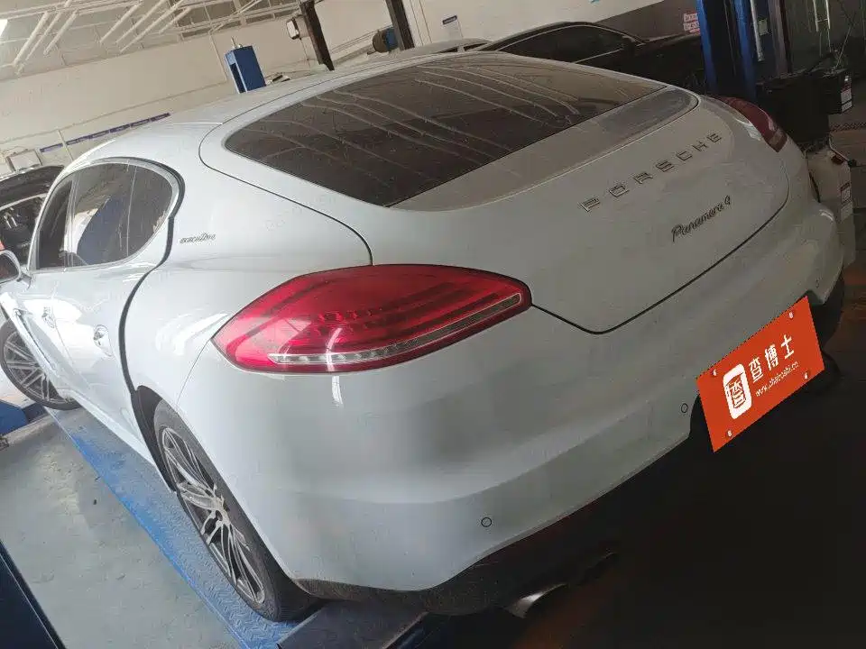 Porsche Panamera 2016 Panamera 4 Executive Edition 3.0T