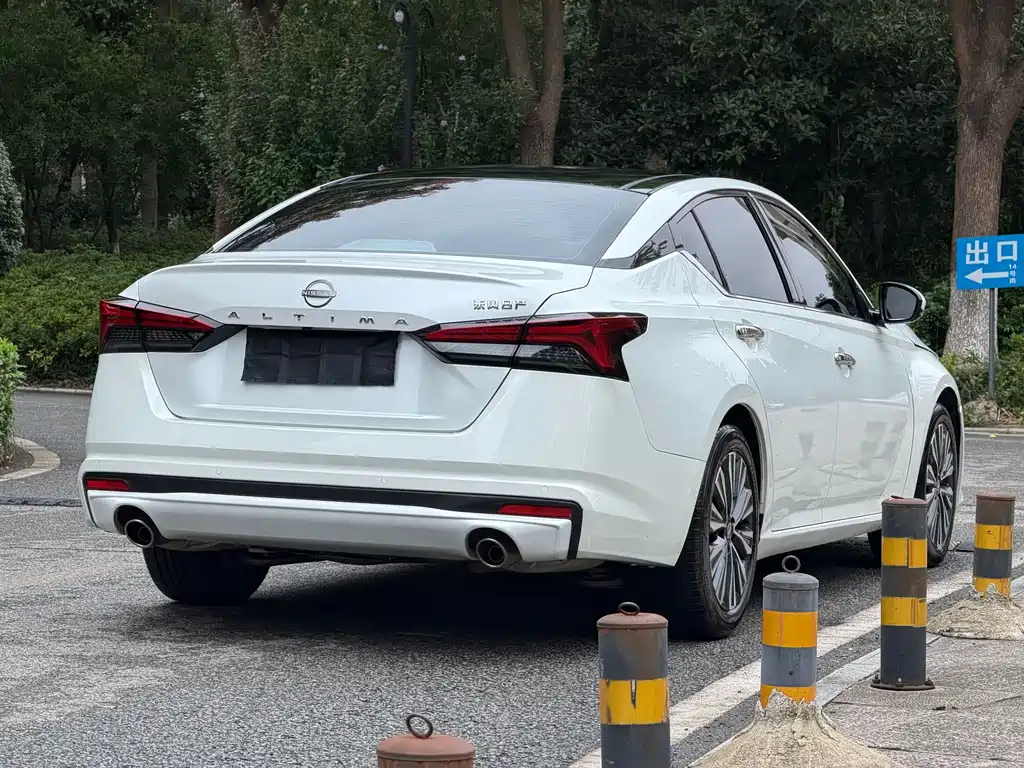 Nissan Teana — миниатюра 4