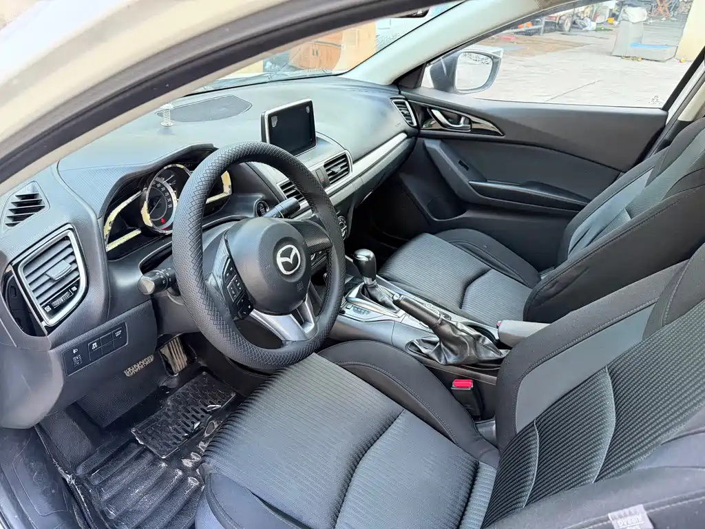 Mazda 3 Axela — миниатюра 10