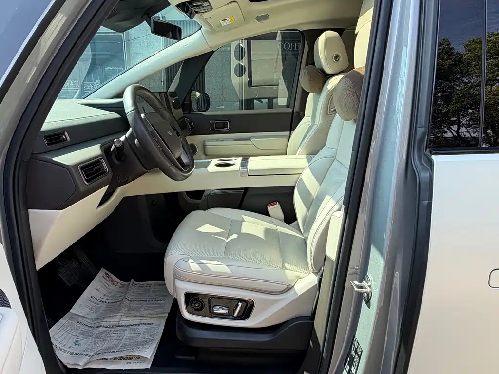 Li Auto Li MEGA — миниатюра 6