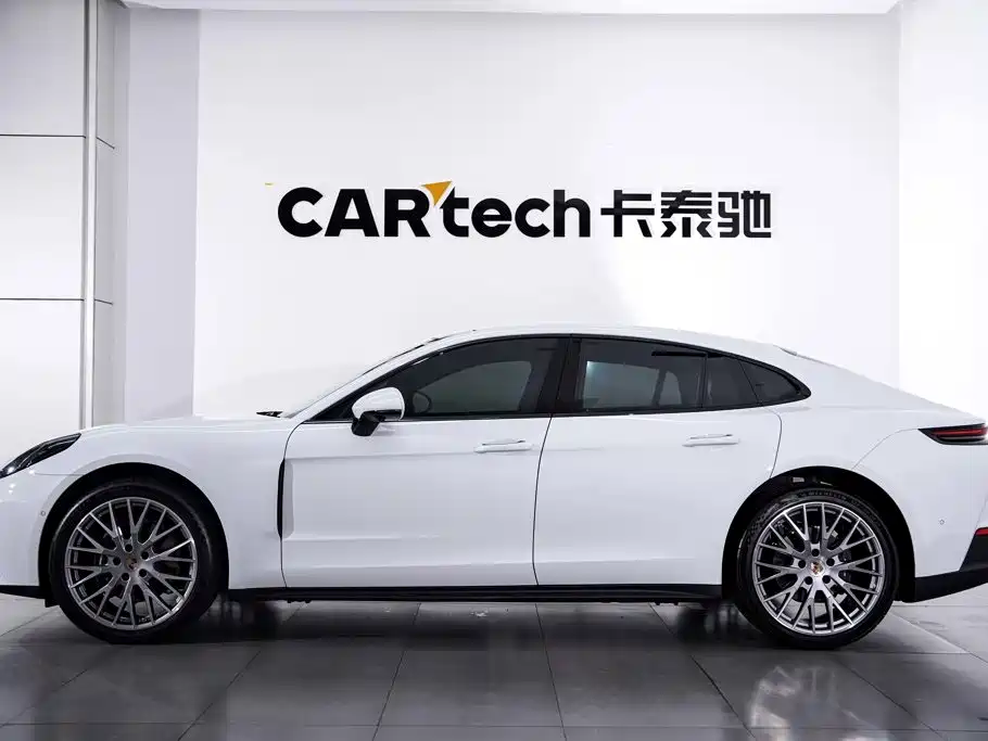 Porsche Panamera — миниатюра 8