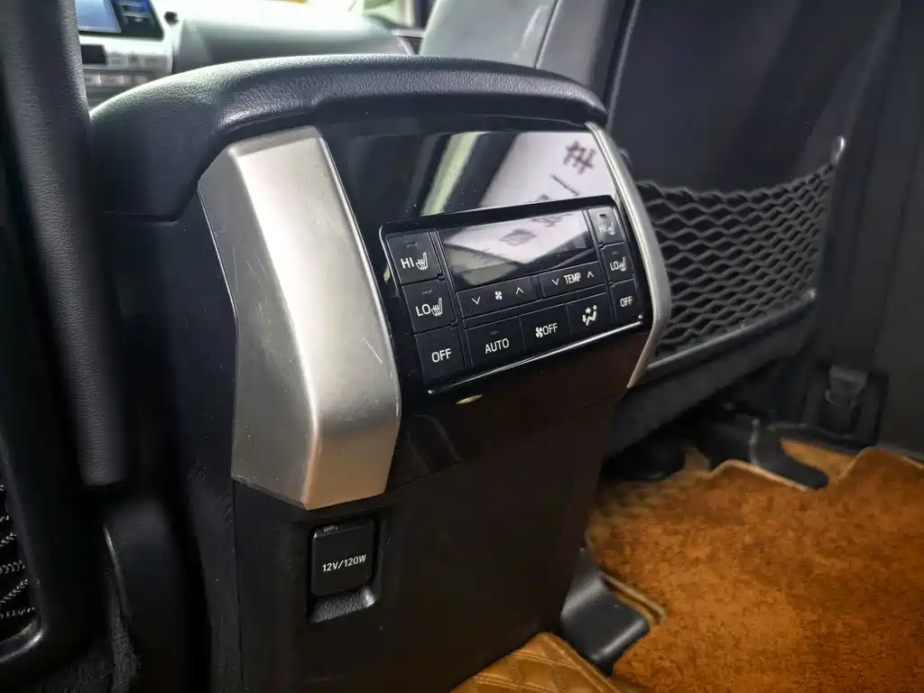 Toyota Prado — миниатюра 15