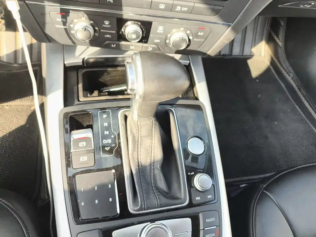 Audi A6L — миниатюра 15