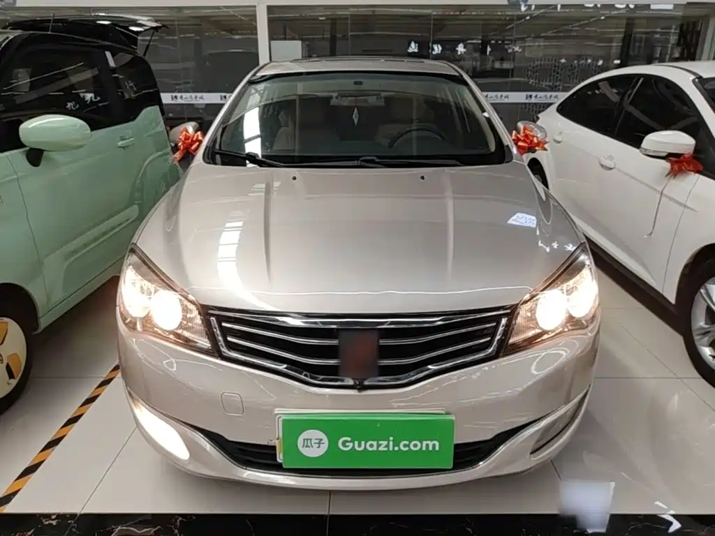 Roewe 350 — миниатюра 3
