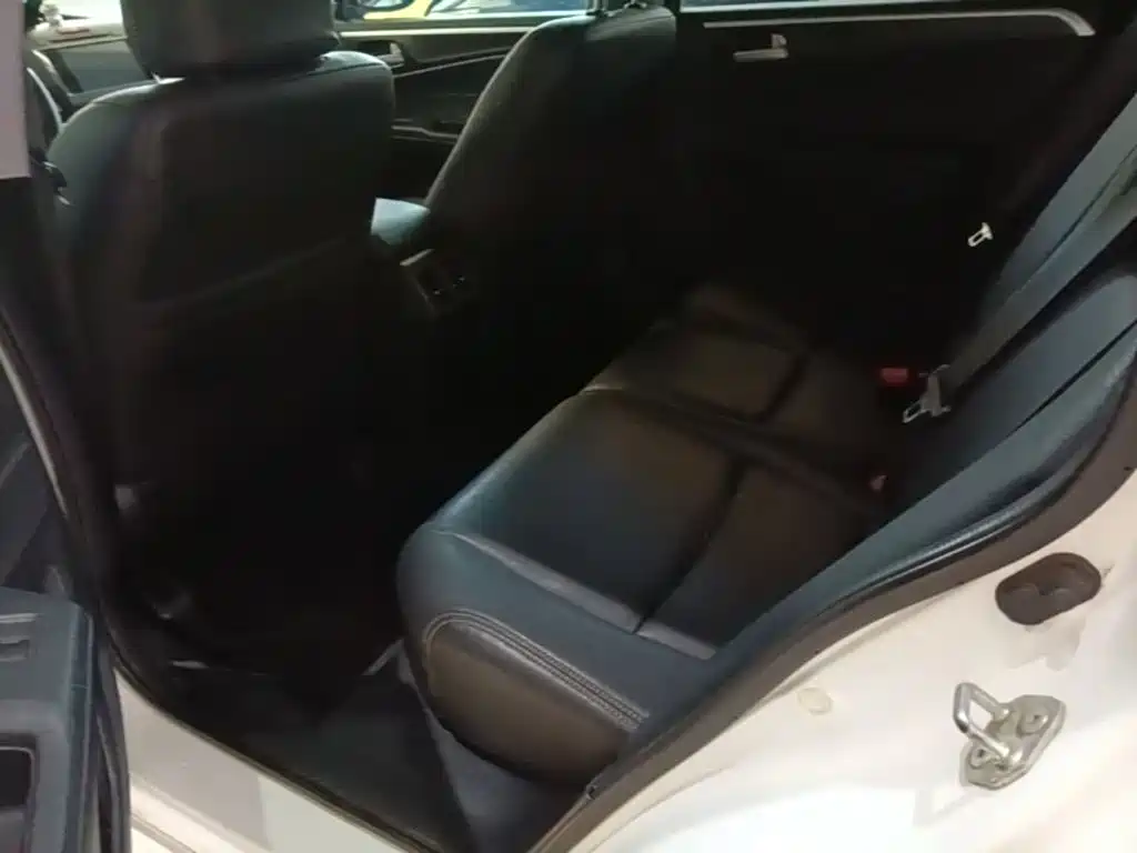 Honda Jade — миниатюра 17