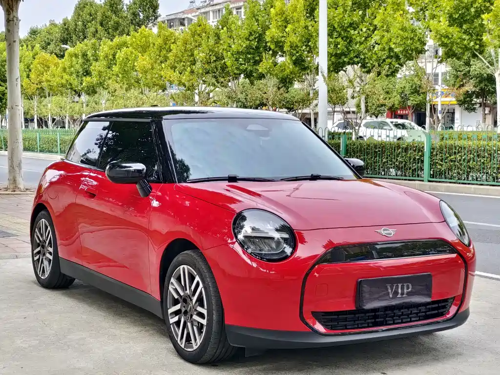 MINI MINI COOPER EV — миниатюра 3