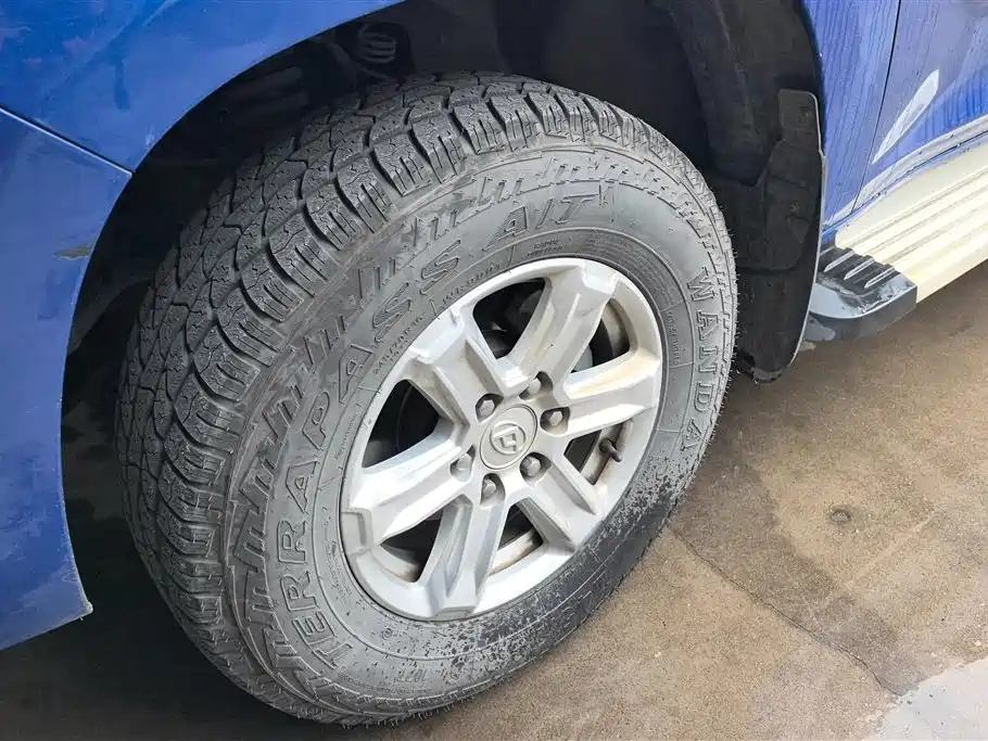 SAIC MAXUS CHASE T60