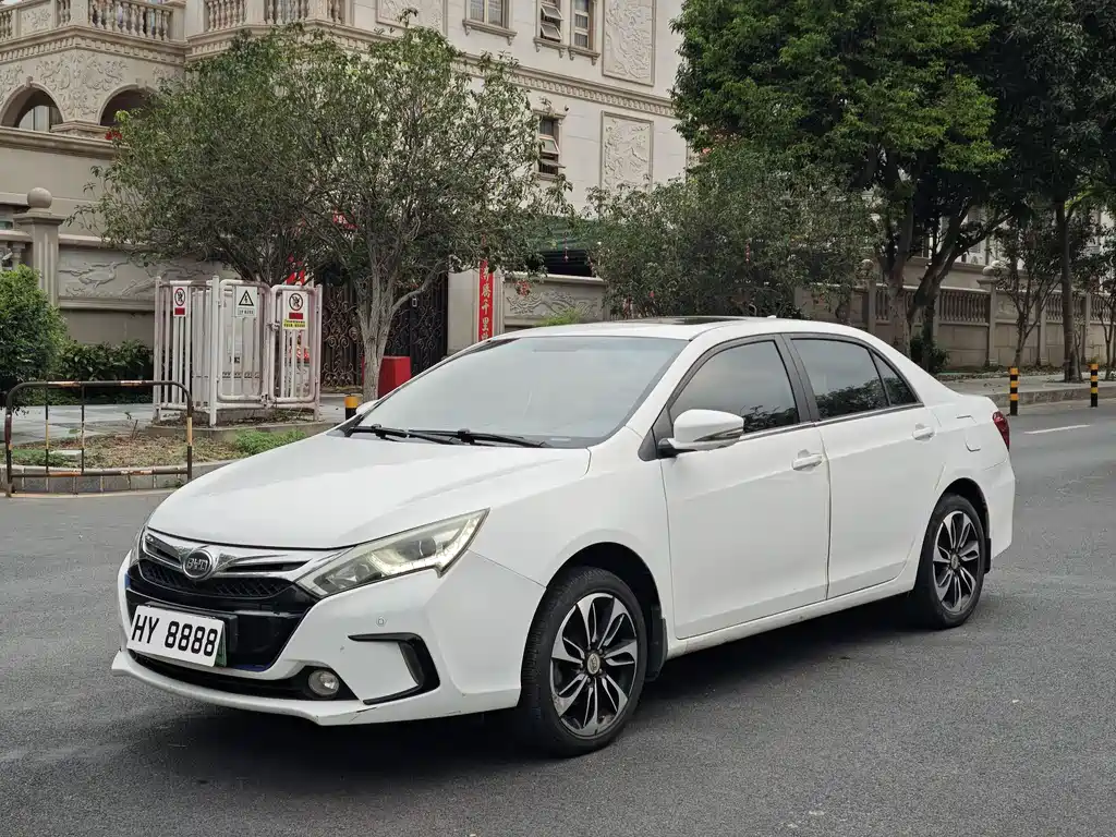 Byd Qin NEV 2016