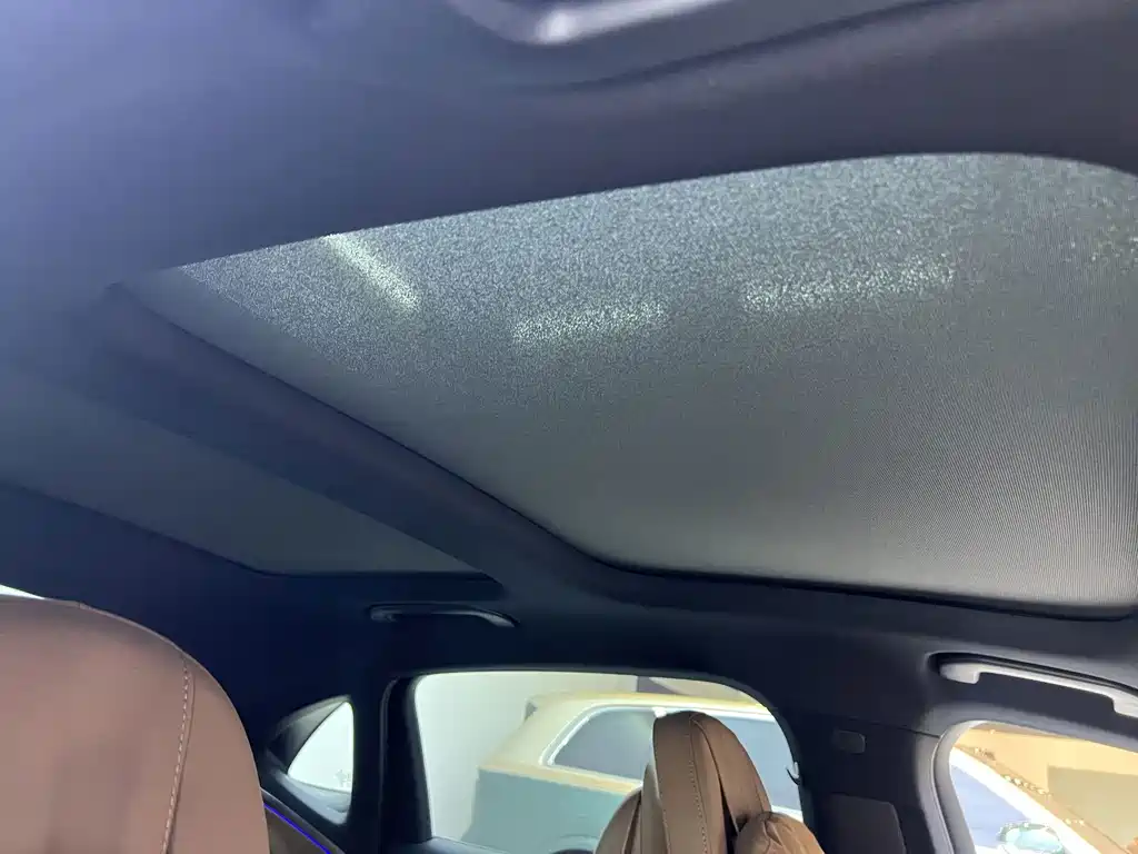 Mercedes-Benz E-Class New Energy — миниатюра 7