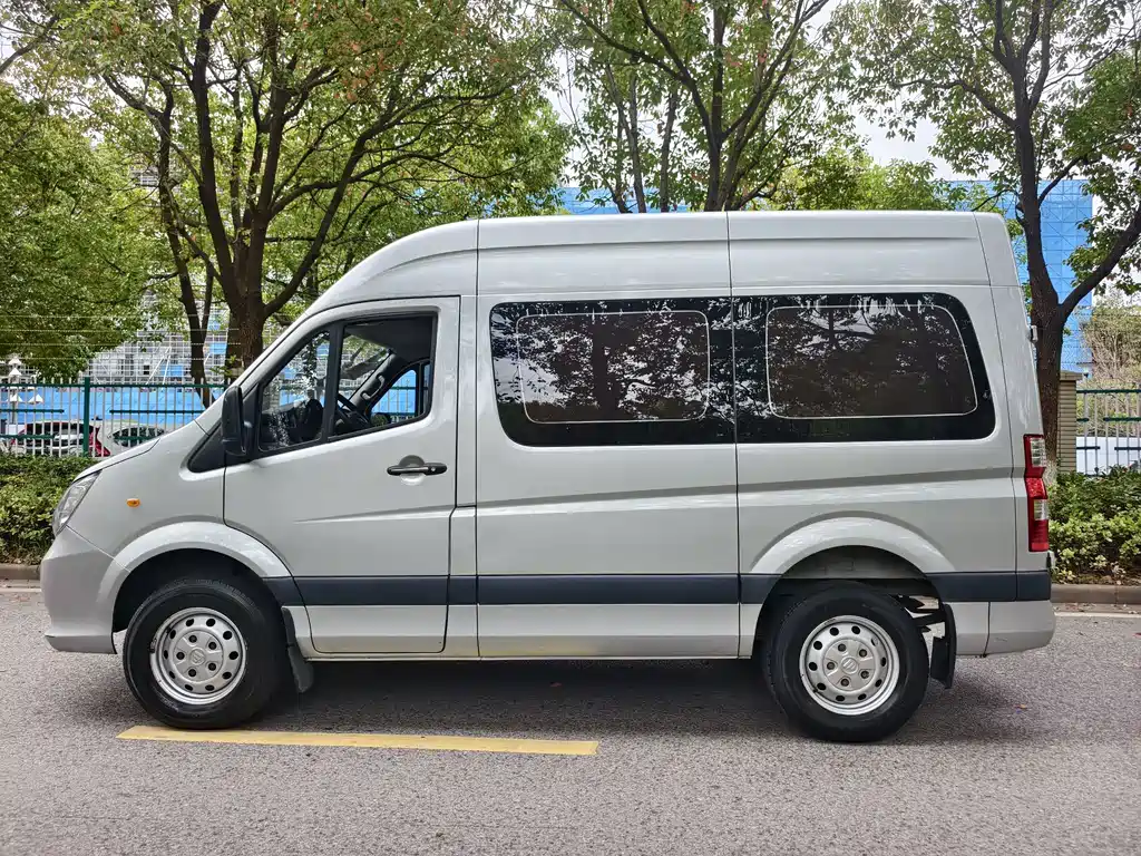 Foton Tuyano — миниатюра 8