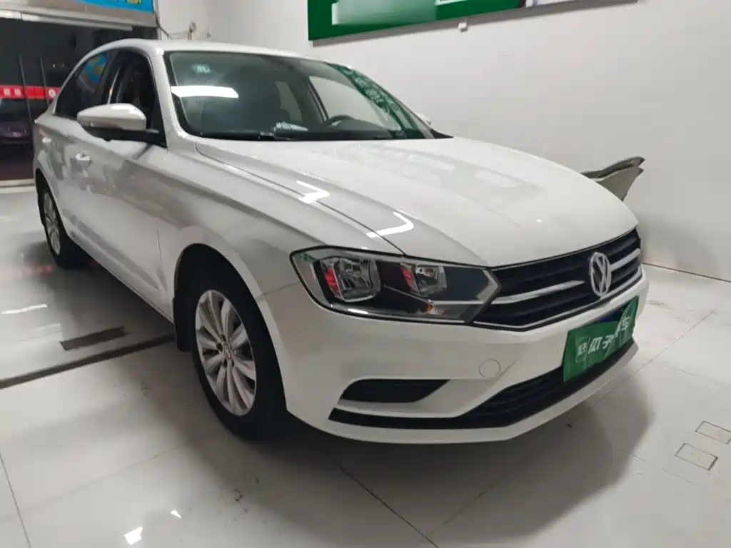 Volkswagen Bora — миниатюра 4