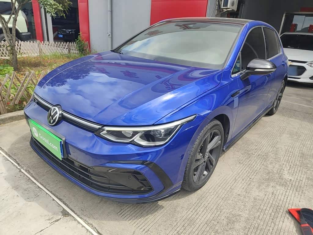 Volkswagen Golf 1.4 л 2021 г. Голубой, пробег 42400 км