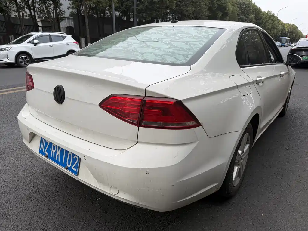 Volkswagen Lamando 2018 280TSI DSG Comfort
