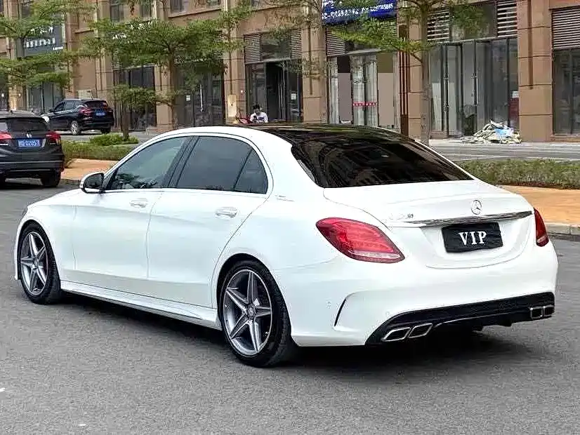 Mercedes-Benz C-Class — миниатюра 8