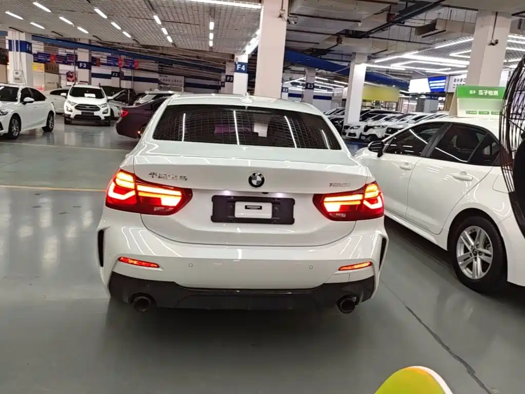 BMW 1 Series — миниатюра 6